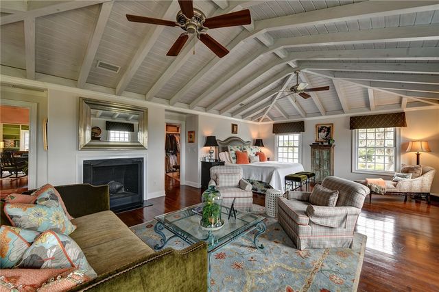 400 Stevens Road, St Simons Island, GA 31522