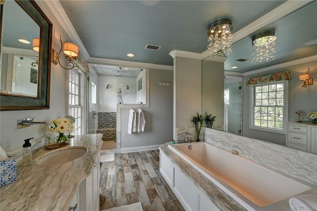 400 Stevens Road, St Simons Island, GA 31522