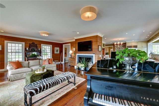 400 Stevens Road, St Simons Island, GA 31522