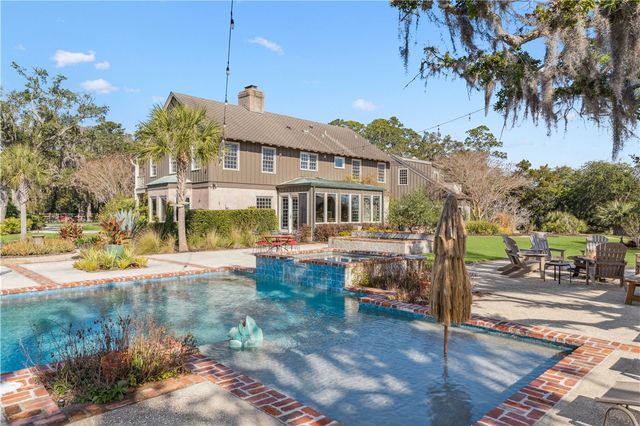 400 Stevens Road, St Simons Island, GA 31522