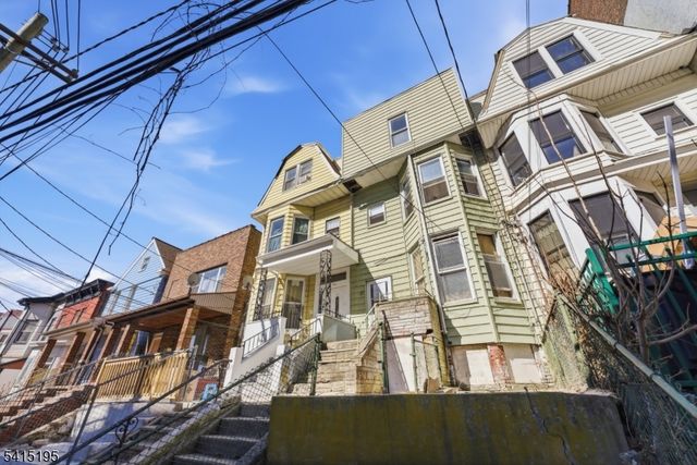 97 Clifton Pl, Jersey City, NJ 07304