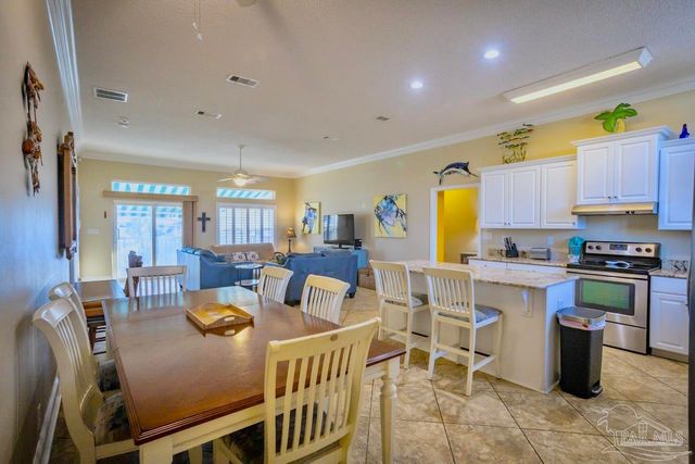 709 Maldonado Dr, Pensacola Beach, FL 32561