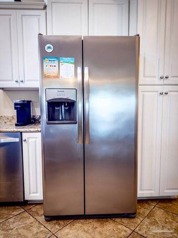 709 Maldonado Dr, Pensacola Beach, FL 32561