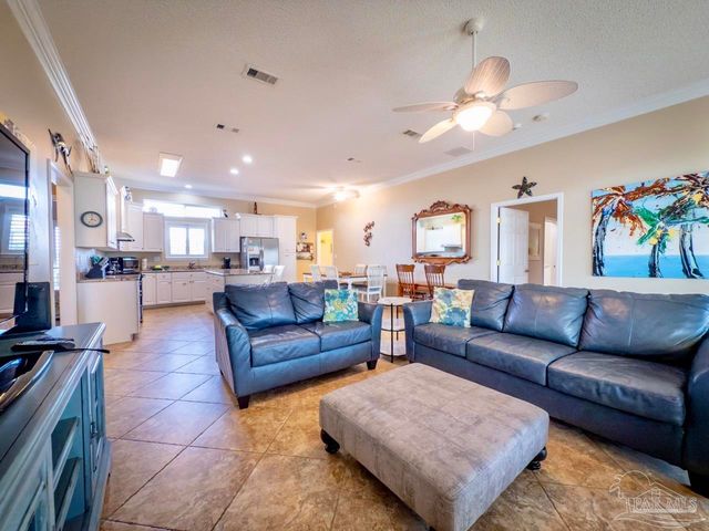 709 Maldonado Dr, Pensacola Beach, FL 32561