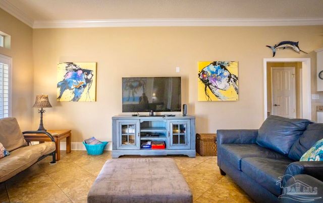 709 Maldonado Dr, Pensacola Beach, FL 32561