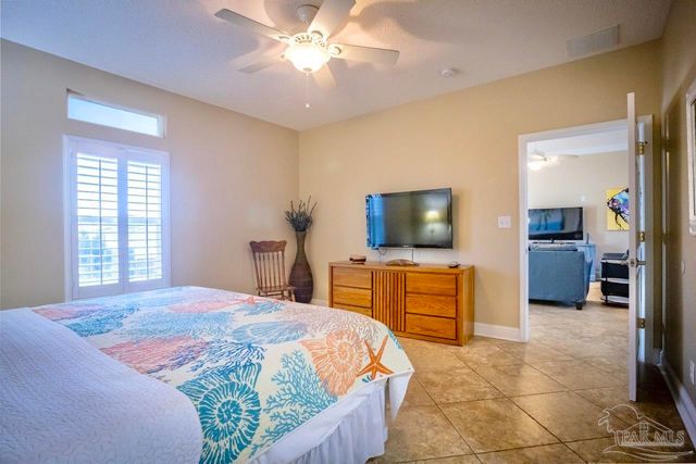 709 Maldonado Dr, Pensacola Beach, FL 32561