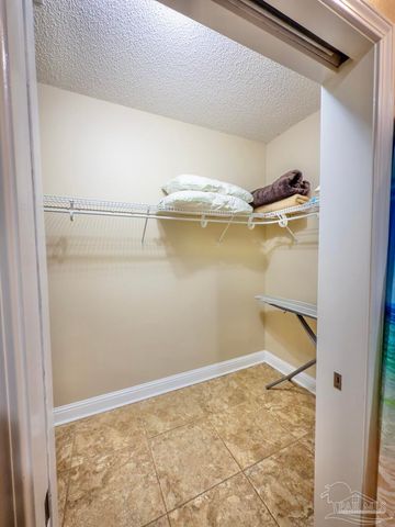 709 Maldonado Dr, Pensacola Beach, FL 32561