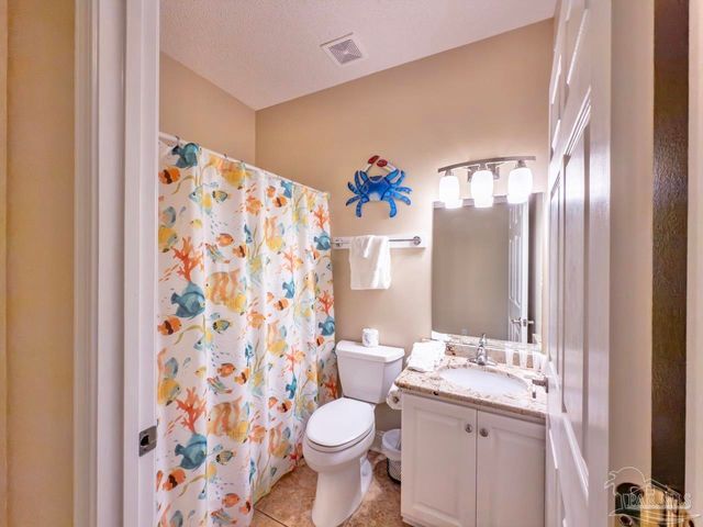 709 Maldonado Dr, Pensacola Beach, FL 32561