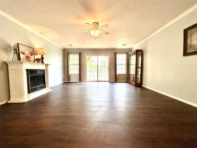 623 W Morgan Drive, Guthrie, OK 73044