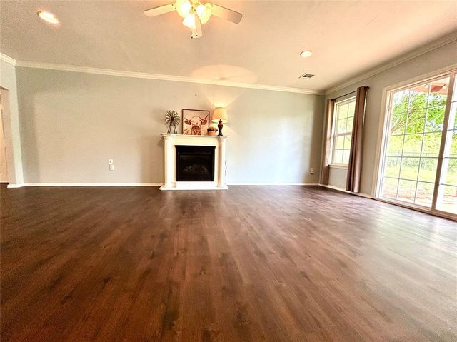 623 W Morgan Drive, Guthrie, OK 73044