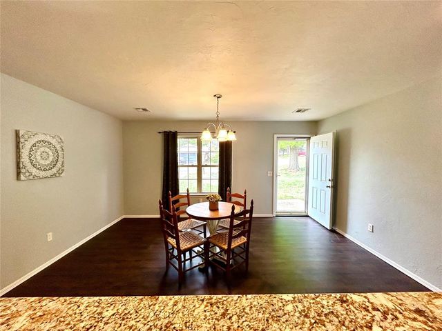 623 W Morgan Drive, Guthrie, OK 73044