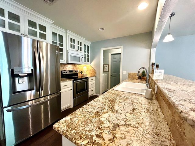 623 W Morgan Drive, Guthrie, OK 73044