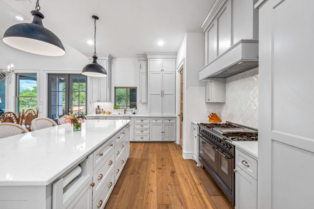 217 E Bay Drive, Bridgeport, TX 76426