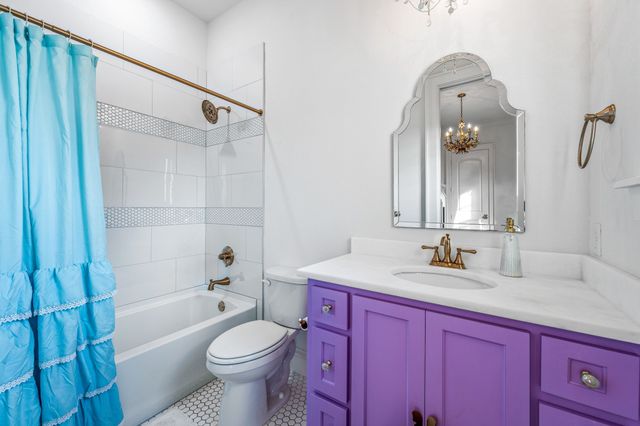 217 E Bay Drive, Bridgeport, TX 76426