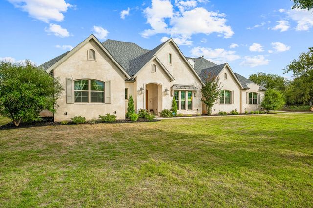 217 E Bay Drive, Bridgeport, TX 76426