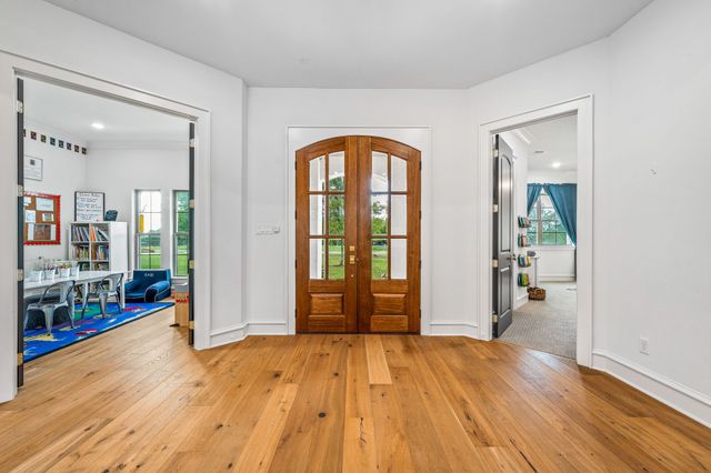 217 E Bay Drive, Bridgeport, TX 76426