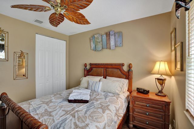 7347 Denicola Lane, Lake Worth, FL 33467