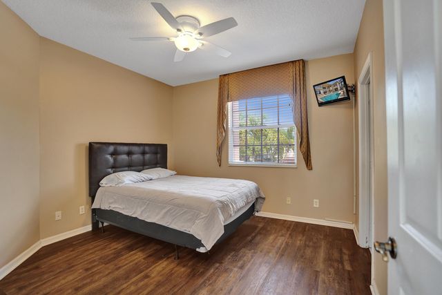 7347 Denicola Lane, Lake Worth, FL 33467