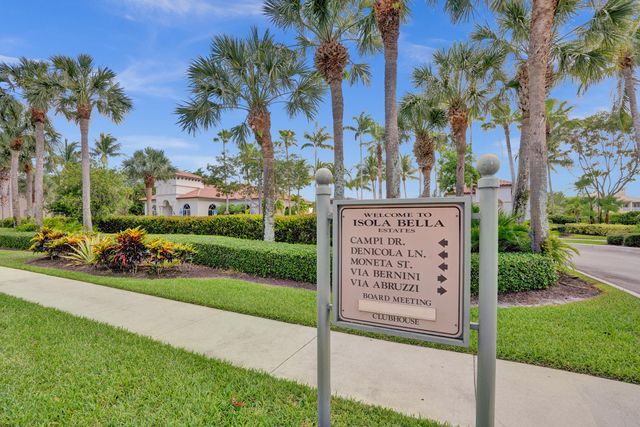 7347 Denicola Lane, Lake Worth, FL 33467