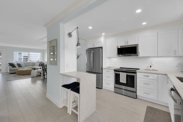 3114 S Ocean Boulevard 705, Highland Beach, FL 33487