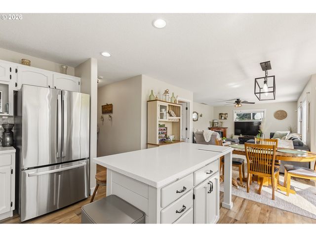 28021 Ne 176TH Pl, Battle Ground, WA 98604