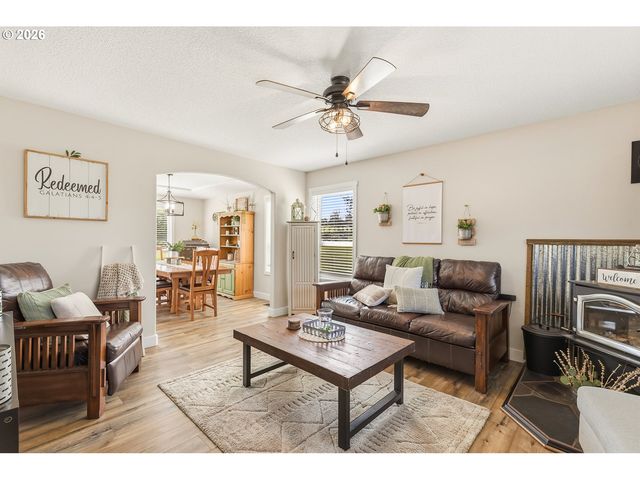 28021 Ne 176TH Pl, Battle Ground, WA 98604