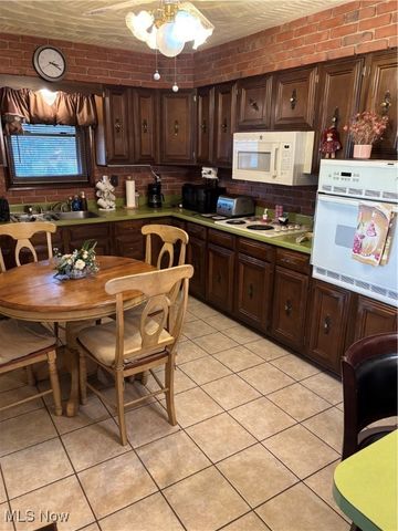 738 Main Street, Wellsville, OH 43968