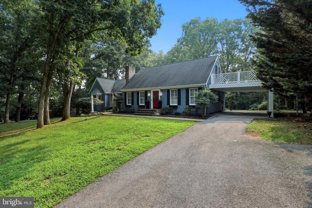 202 TOPFLITE DR, Martinsburg, WV 25403