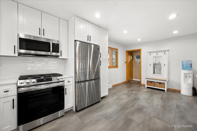 532 Circle Drive, Fox Lake, IL 60020