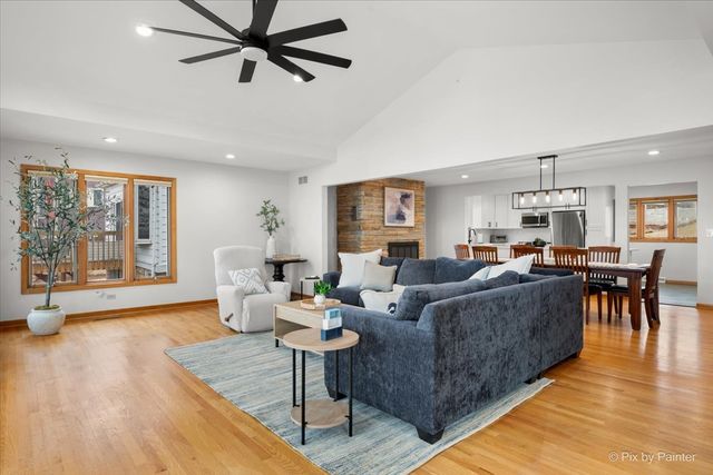 532 Circle Drive, Fox Lake, IL 60020