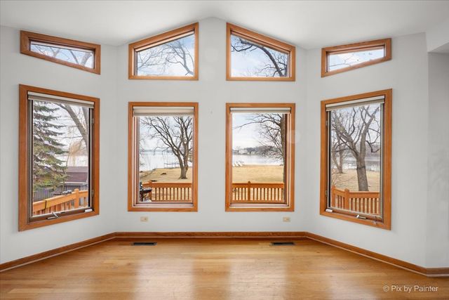 532 Circle Drive, Fox Lake, IL 60020