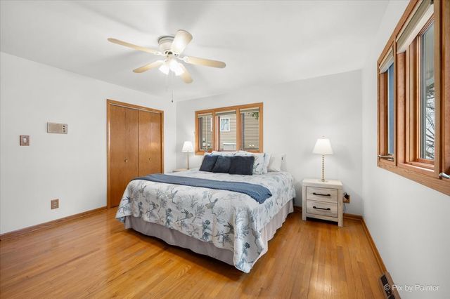 532 Circle Drive, Fox Lake, IL 60020