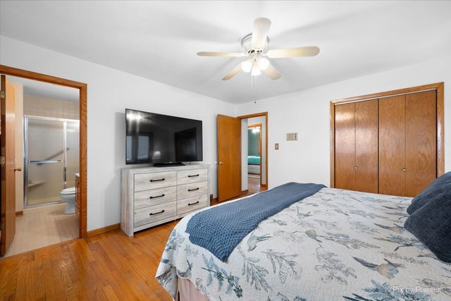 532 Circle Drive, Fox Lake, IL 60020