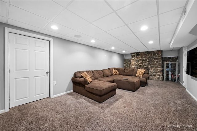 532 Circle Drive, Fox Lake, IL 60020