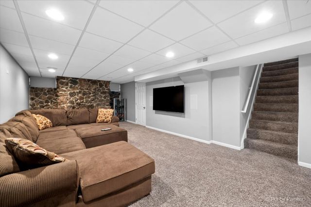 532 Circle Drive, Fox Lake, IL 60020