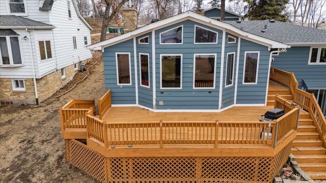 532 Circle Drive, Fox Lake, IL 60020