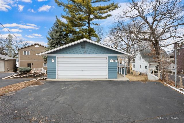 532 Circle Drive, Fox Lake, IL 60020