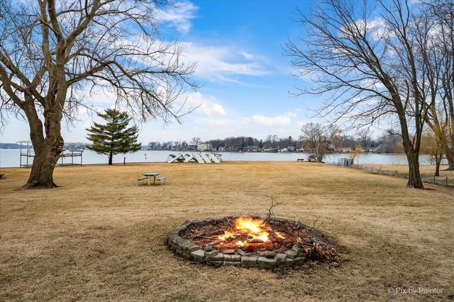 532 Circle Drive, Fox Lake, IL 60020