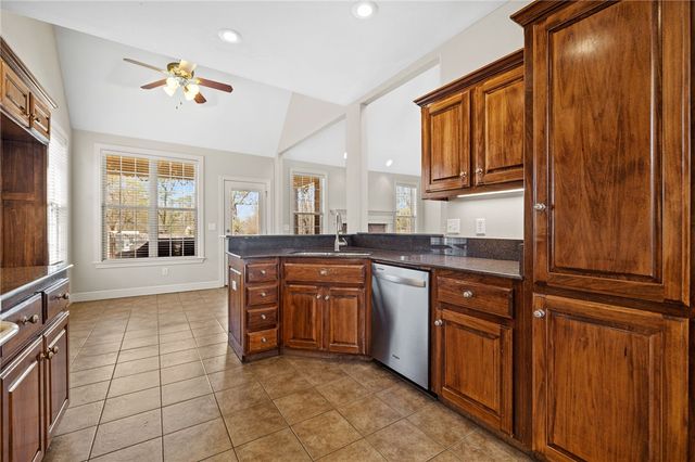 3956 Chevalier Avenue, Springdale, AR 72762