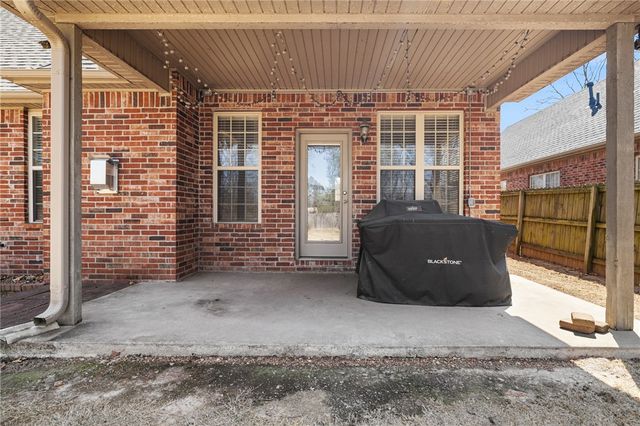 3956 Chevalier Avenue, Springdale, AR 72762