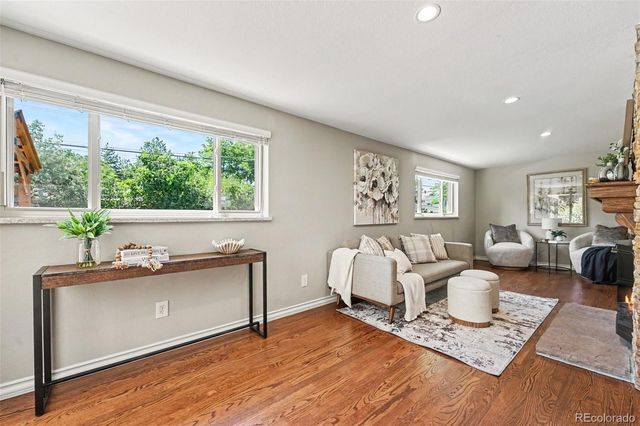 715 S Glencoe Street, Denver, CO 80246