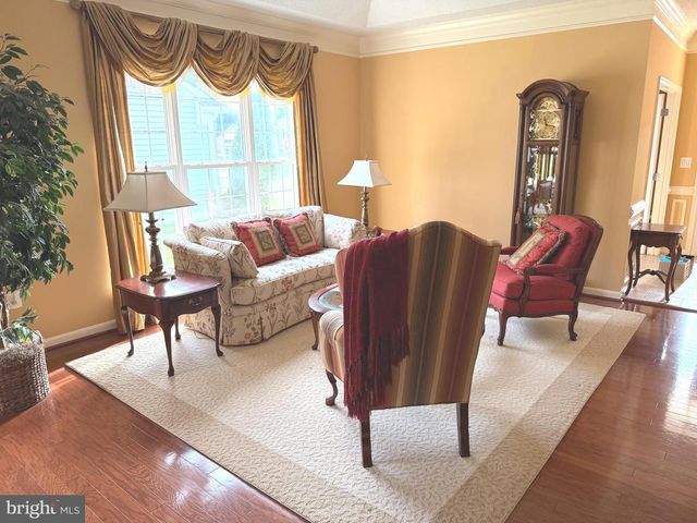 136 HAWTHORNE GREENE CIR, La Plata, MD 20646