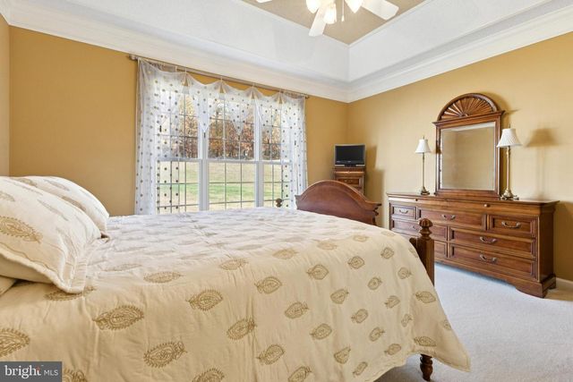 136 HAWTHORNE GREENE CIR, La Plata, MD 20646