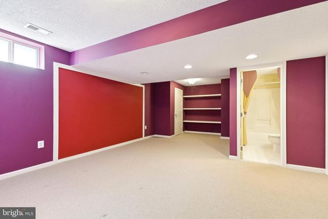 136 HAWTHORNE GREENE CIR, La Plata, MD 20646