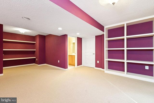 136 HAWTHORNE GREENE CIR, La Plata, MD 20646