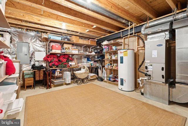 136 HAWTHORNE GREENE CIR, La Plata, MD 20646