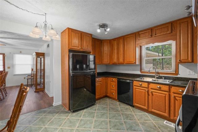 60 Melanie Drive, Stockbridge, GA 30281