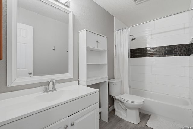 7606 Presidio Crest, Boerne, TX 78015