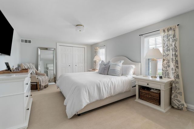 1068 W 2nd Avenue, Columbus, OH 43212