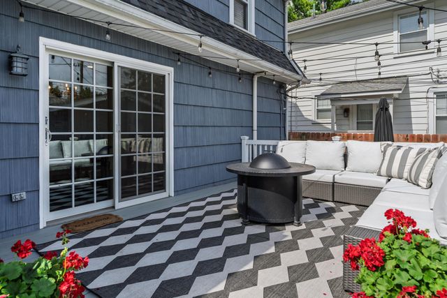 1068 W 2nd Avenue, Columbus, OH 43212